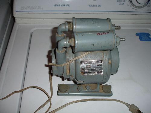 Vintage hitachi rotary compressor vacuum pump 110v for sale