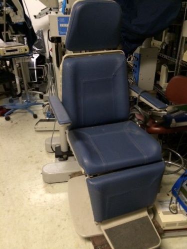 Midmark 491 Exam Chair