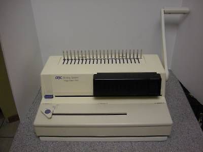 GBC Image Maker 2000 Plastic Comb Punch &amp; Bind Machine