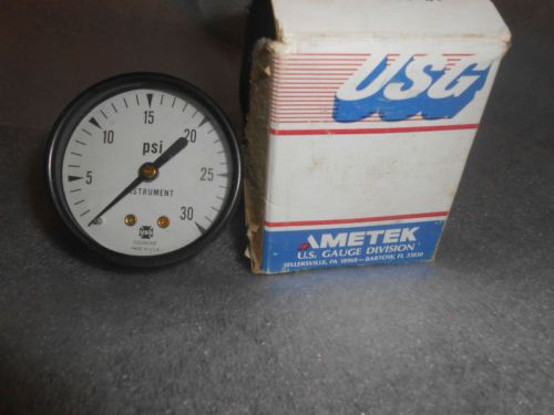 New US Gauge 30 PSI Gauge In Box 3/8 NPT Thread