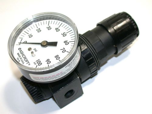 NEW MASTER PNEUMATIC AIR REGULATOR 1/4&#034; NPT R75-2 w GAGE