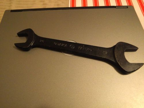 OSAKA TANKO M22 wrench 26mm x 32mm double open end CrMo-VANADIUM 3-S