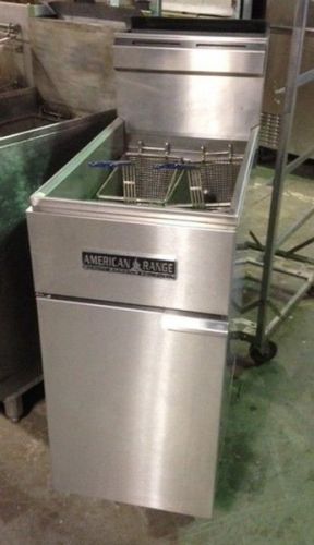 American Range 2 Basket - Natural Gas Deep Fryer 35 - 50 lbs