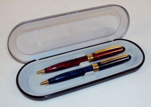 Executive 2 ballpoint pen gift set ~ red &amp; blue marble pattern w/gold tone trim for sale