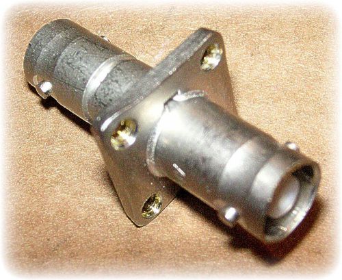 Adapter, RF, Feed Through, Square Flange, 4 Hole, MHV High Voltage / HV, Jack *2