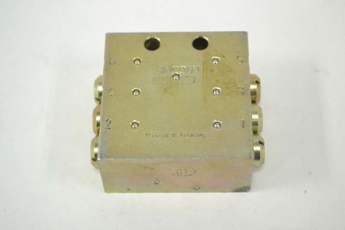 LINCOLN 94-0260 DIVIDER BLOCK 1/8IN NPT MANIFOLD HYDRAULIC VALVE B361386