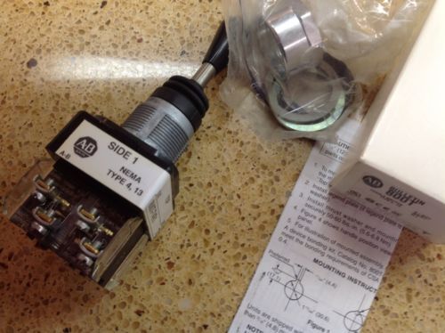 ALLEN BRADLEY 800T TOGGLE SWITCH 800T-T4R1AAXX  NIB