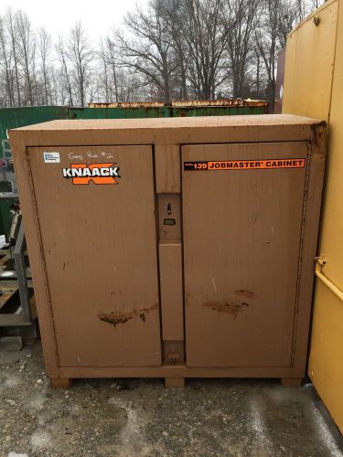 Knaack 139 60&#034; x 30&#034; x 57&#034; JobMaster Job Site Storage Cabinet Gang Box Jobox