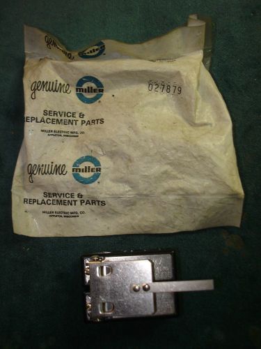 NIP LOT OF 2 MILLER UNIMAX SWITCH 027879