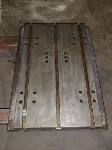 34&#034; x 24&#034;  x 3.25&#034; steel welding t-slotted table cast iron layout plate t-slot for sale