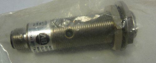 Allen Bradley  871TM-DH5CN18-D4 Inductive Proximity Sensor New In Bag!!