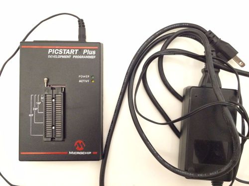 Microchip Technology Picstart Plus Development Programmer