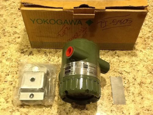 New YOKOGAWA YTA110 TEMPERATURE TRANSMITTER  EA2DB/KU2 Style S2