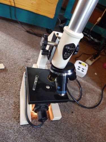 Vintage Swift NINE SIXTY SERIES Microscope