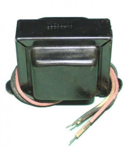 TRIAD 61-000026 Auto transformator:120-208-220-240 vac 100 W