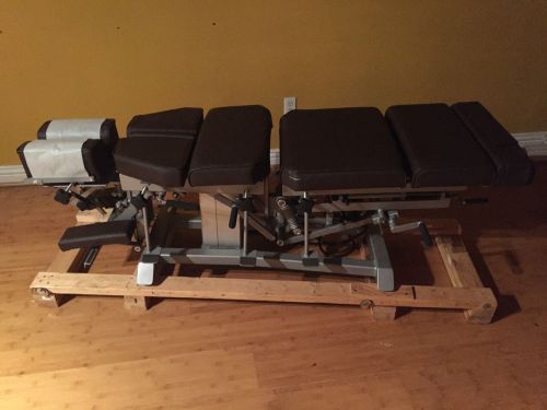 chiropractic table