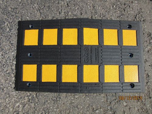 Speed bump gnr safety rider section mini hump  made from recycled tires (158-04) for sale