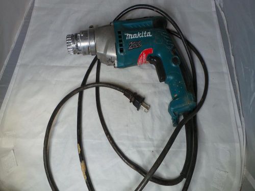 MAKITA  FS2300M1  SCREW GUN 120V 60 HZ 2500MIN 6A TEAL AND BLACK COLOR SCHEME