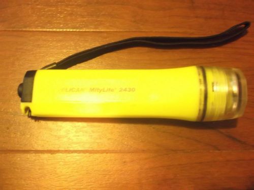 Pelican MityLite #2430 Flash Light, Pelican Hard Hat Light