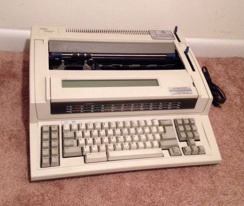 IBM Wheelwriter 2500 With DISPLAY Typewriter Word Processor HIGH SPEED Electric