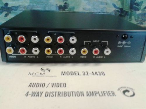 MCM 32-4430 AUDIO VIDEO 4 WAY DISTRIBUTION AMPLIFIER