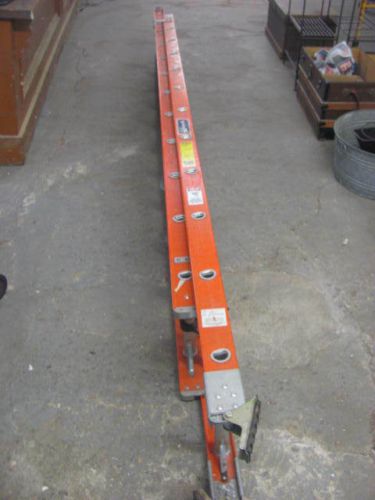 24&#039; LOUISVILLE EXTENSION LADDER FIBERGLASS MODEL L3022-24