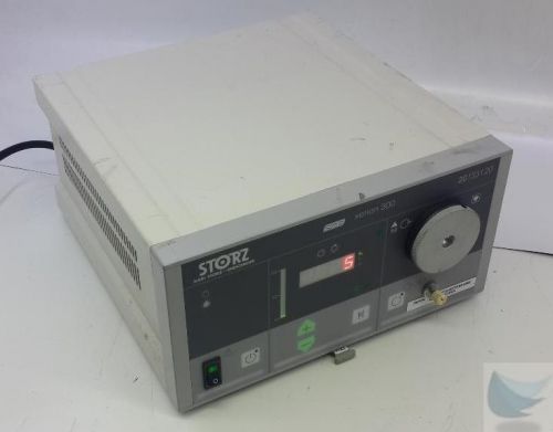 Storz xenon scb 300 endoscope light source 20133120 light not working for sale