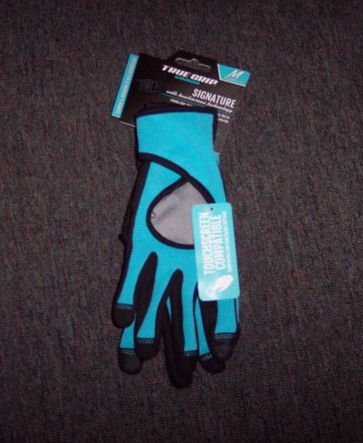 NEW TRUE GRIP WOMEN SIGNATURE GLOVES WITH TOUCHSCREEN TECHNOLOGY SIZE MEDIUM