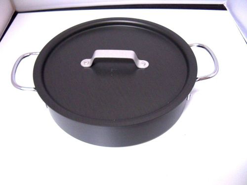 NEW  3 Qt. Calphalon Sauteuse Pan w/ Cover - Professional Hard-Anodized NIB