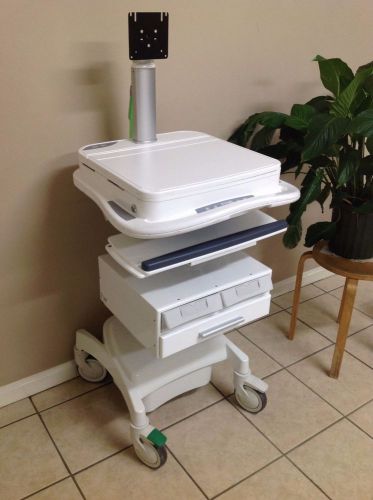 Enovate LCD Medication Cart S-M04-KBP-0-0000 with Drawer Bin HC30-EC-DL35