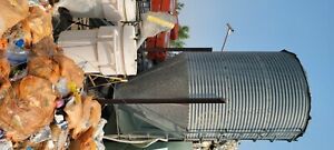 Silo/Bulk feed bin - Approx 10 ft high and 6 ft diameter. 