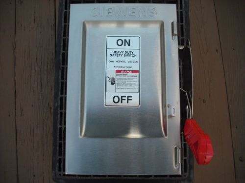 Siemens hnf361ss  30amp safety disconnect switch for sale