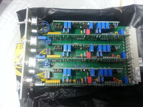 PI  PHYSIK INSTRUMENTE PZT Servo Controller E-509.X3