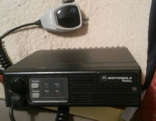 Motorola Two Way UHF Tranceiver Radio Mobile 2 Channel 449-470 MHz Band