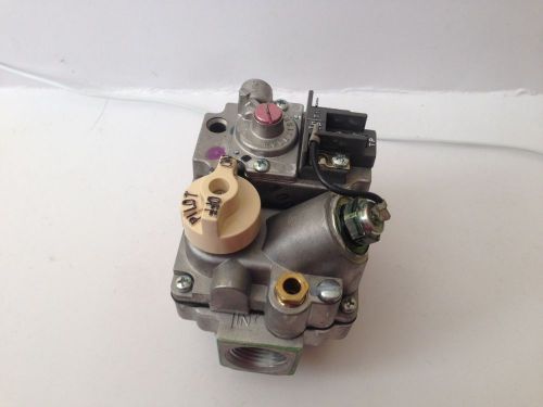 Robertshaw Combination Gas Valve 7000BMVR-LP