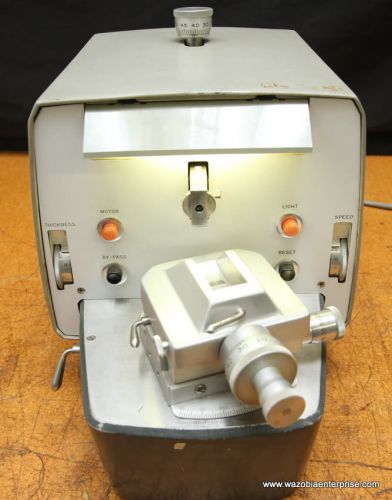 SORVALL PORTER-BLUM MT-2 ULTRA MICROTOME