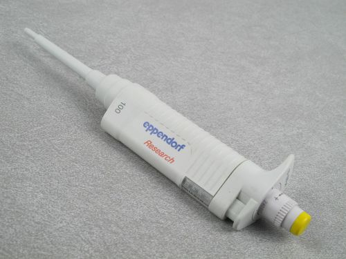 EPPENDORF RESERACH 10-100µL 10-100 MICROLITER ADJUSTABLE VOLUME PIPETTOR PIPETTE