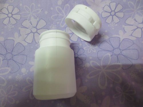 30g plastic Tearing bottle 20pcs item no n4