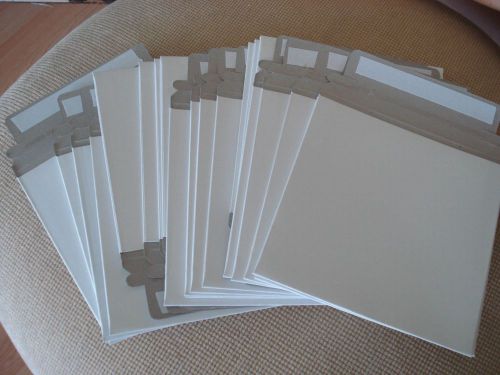 Square Deals 25 CD/DVD Media White Cardboard Envelope Adhesive Mailers 6&#034;x6&#034;