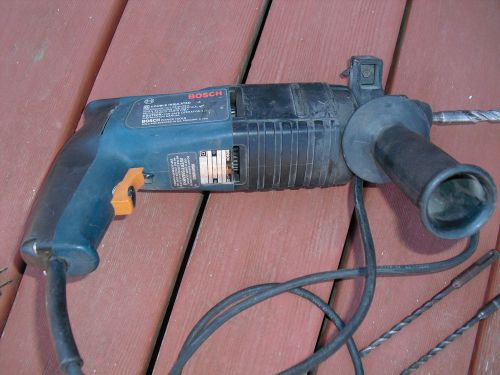 Bosch Bulldog 11210VSR Bulldog Rotary Hammer Drill with 3 Drillbits