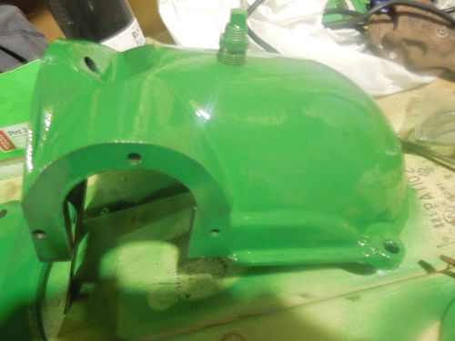 John Deere 1 1/2 Hp Hit Miss  Engine cover nice