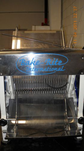 BREAD SLICER MACHINE