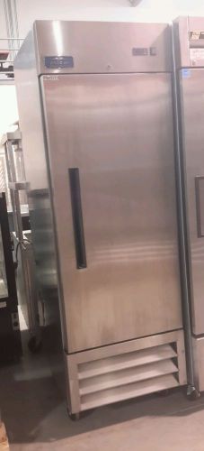Used 27&#034; Commercial Artic Air Reach-In Freezer (Slightly Used!!!)