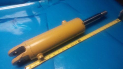 Cat  hydraulic cylinder 3&#034; bore x 5-1/4&#034; stroke fork lift tilt z08fob (f5) for sale