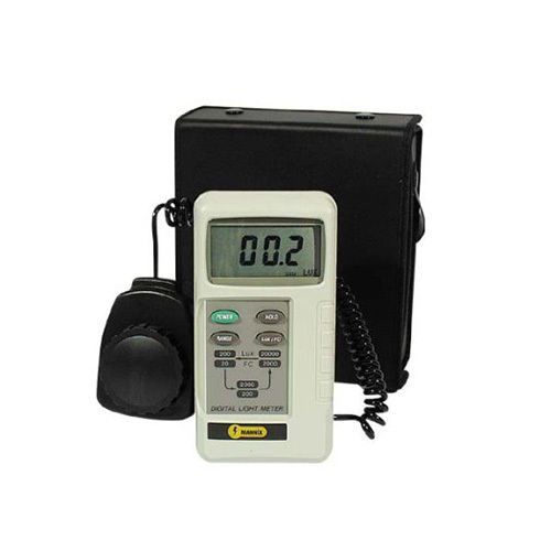 General DLM2000 0.1 to 20,000 Lux Digital Light Meter with Hard Case