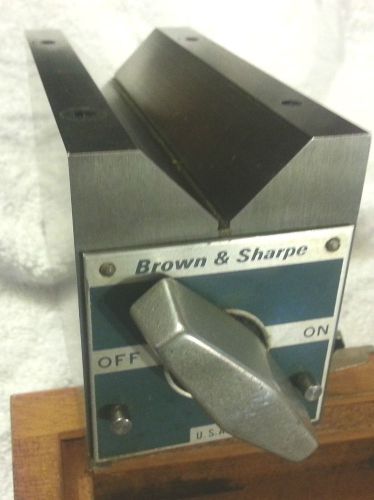 BROWN&amp;SHARPE  MAGNETIC V-BLOCK  MACHINIST TOOLMAKER INSPECTION MILL GRINDER