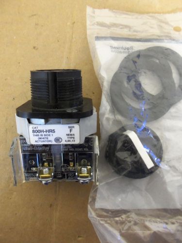 New no box AB Allen Bradley Selector Switch 800H-HR5 800HHR5