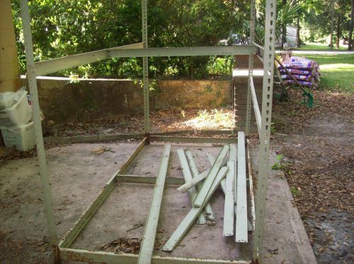 PICKER&#039;S FAIRE! Yard Art Plant hanger, etc.Pallet racking 4 ft. x 8 ft  pick up