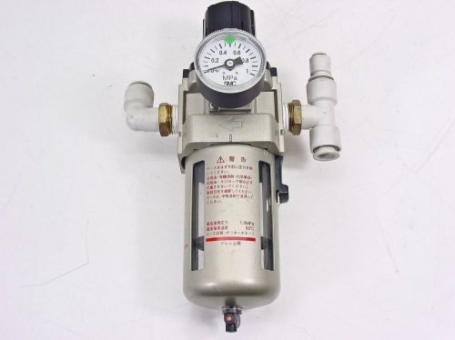 SMC Air Regulator (AW40-04BG)