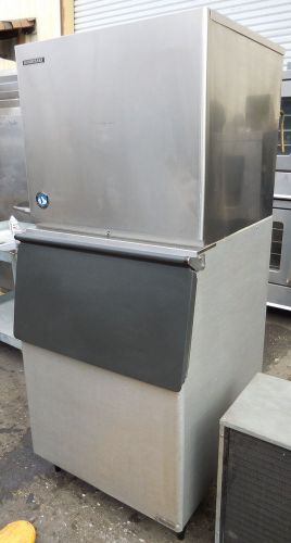 Commercial Ice Maker, Hoshizaki KML631MRH, Head With Remote Condenser On Bin